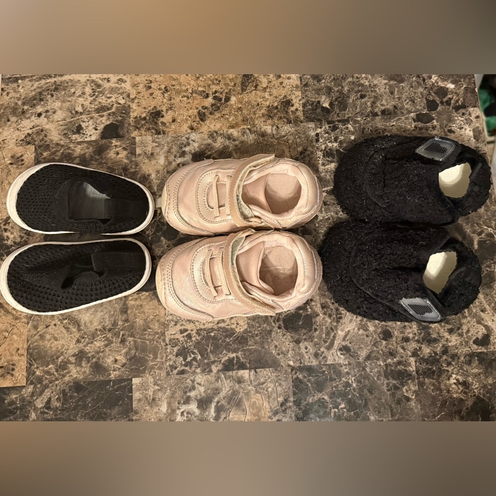 Toddler kid shoe bundle - Picture 3 of 6